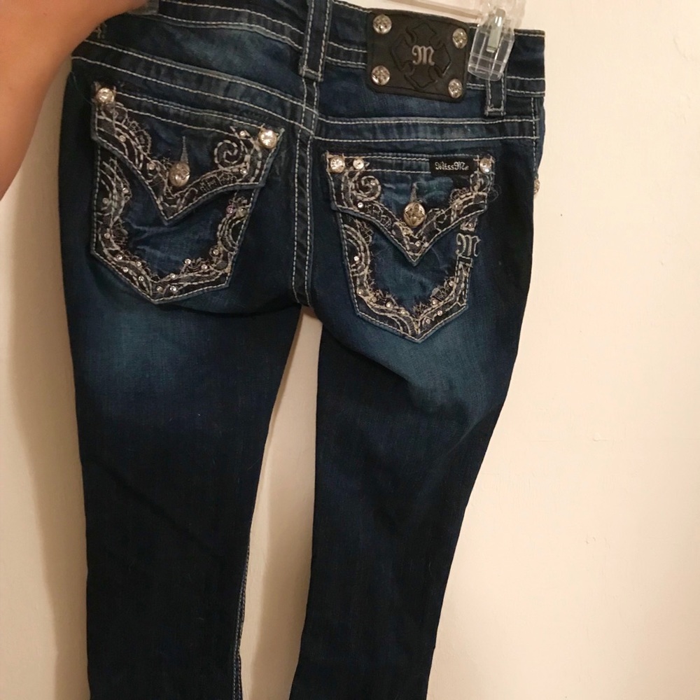 Size 24 stretchy Miss Me jeans!!!!!